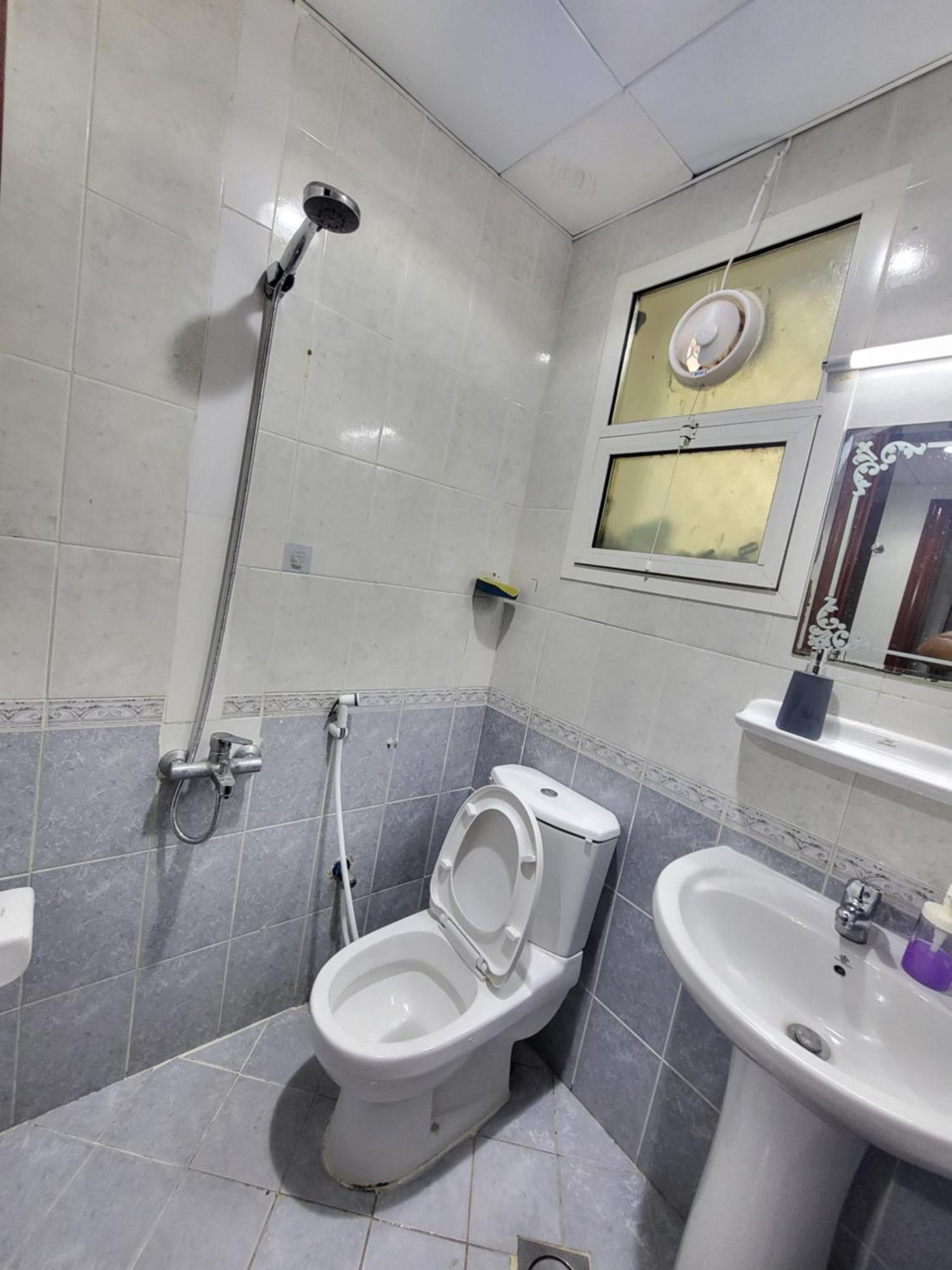 Corniche Full Studio Apartment อาบูดาบี ภายนอก รูปภาพ